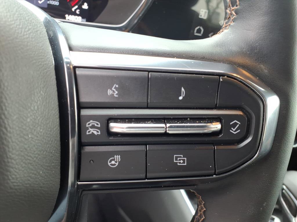 Used 2024 GMC Canyon AT4 w/ AT4 Premium Package AWD/4WD image 22