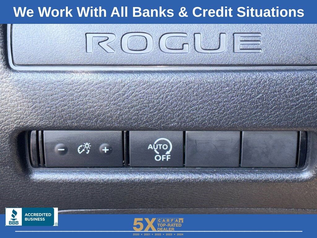 Used 2024 Nissan Rogue S image 23
