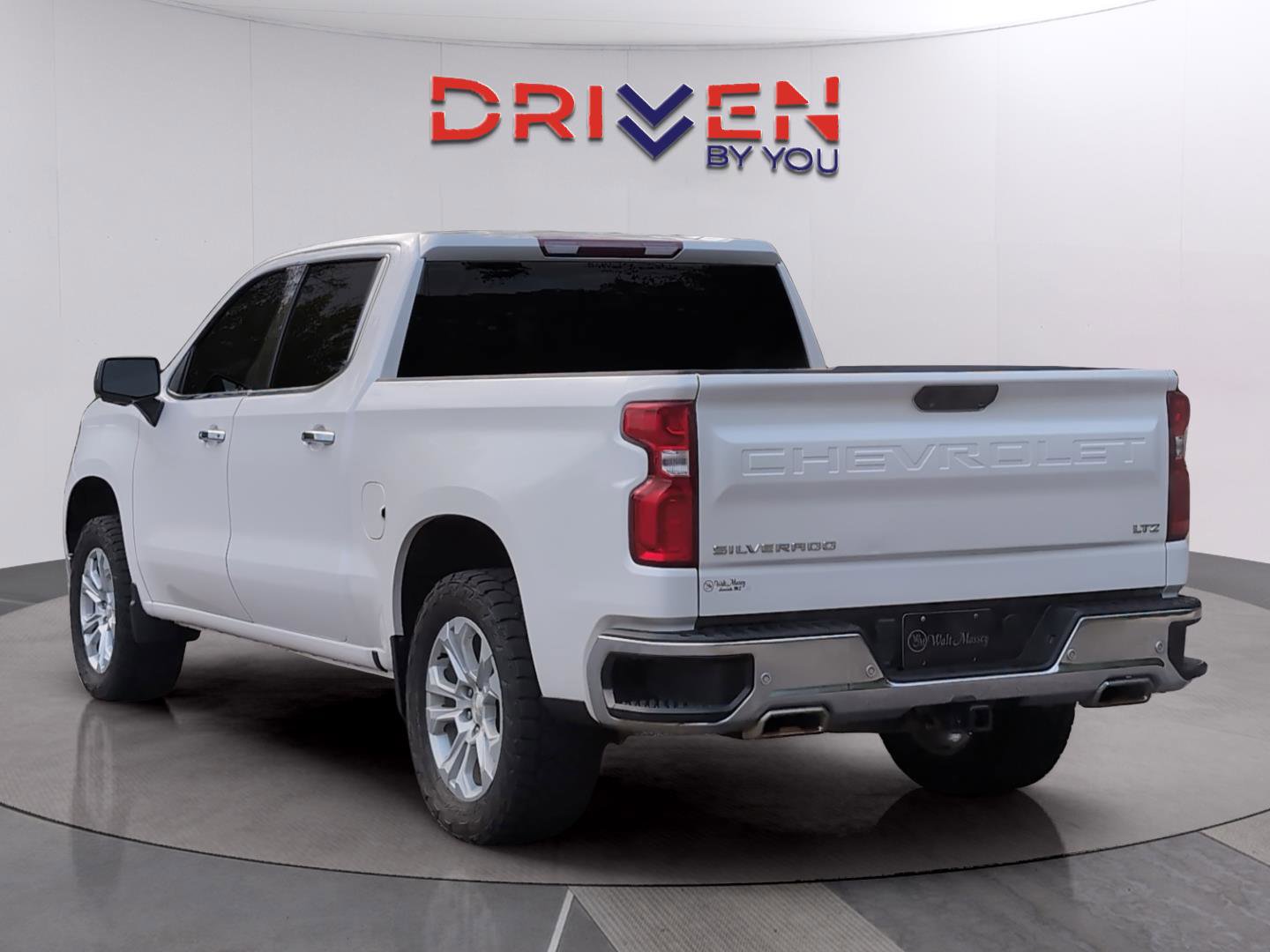 Used 2022 Chevrolet Silverado 1500 LTZ image 3