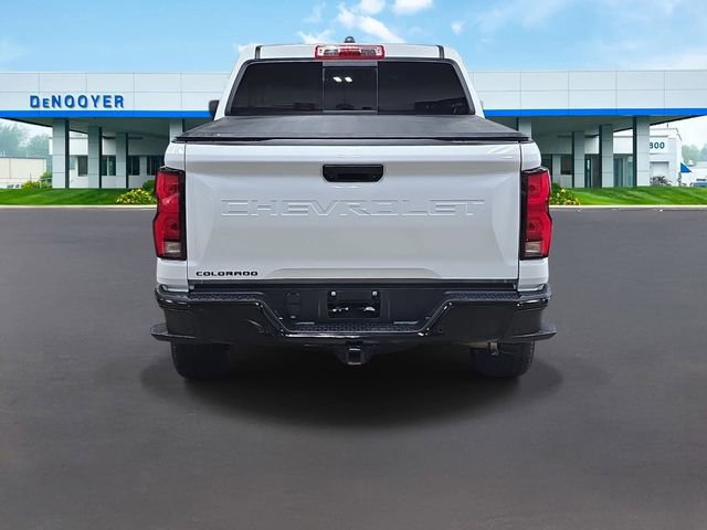 Used 2024 Chevrolet Colorado Z71 w/ LPO, Dark Essentials Package AWD/4WD image 9