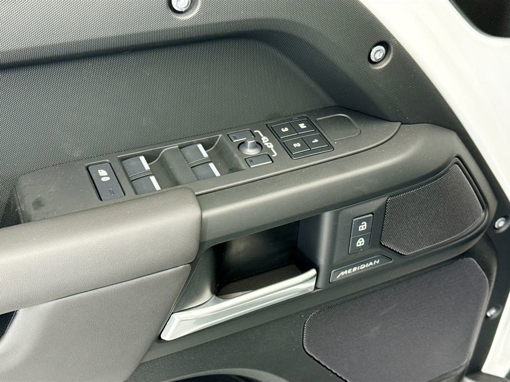 New 2026 Land Rover Defender 110 S AWD/4WD image 21
