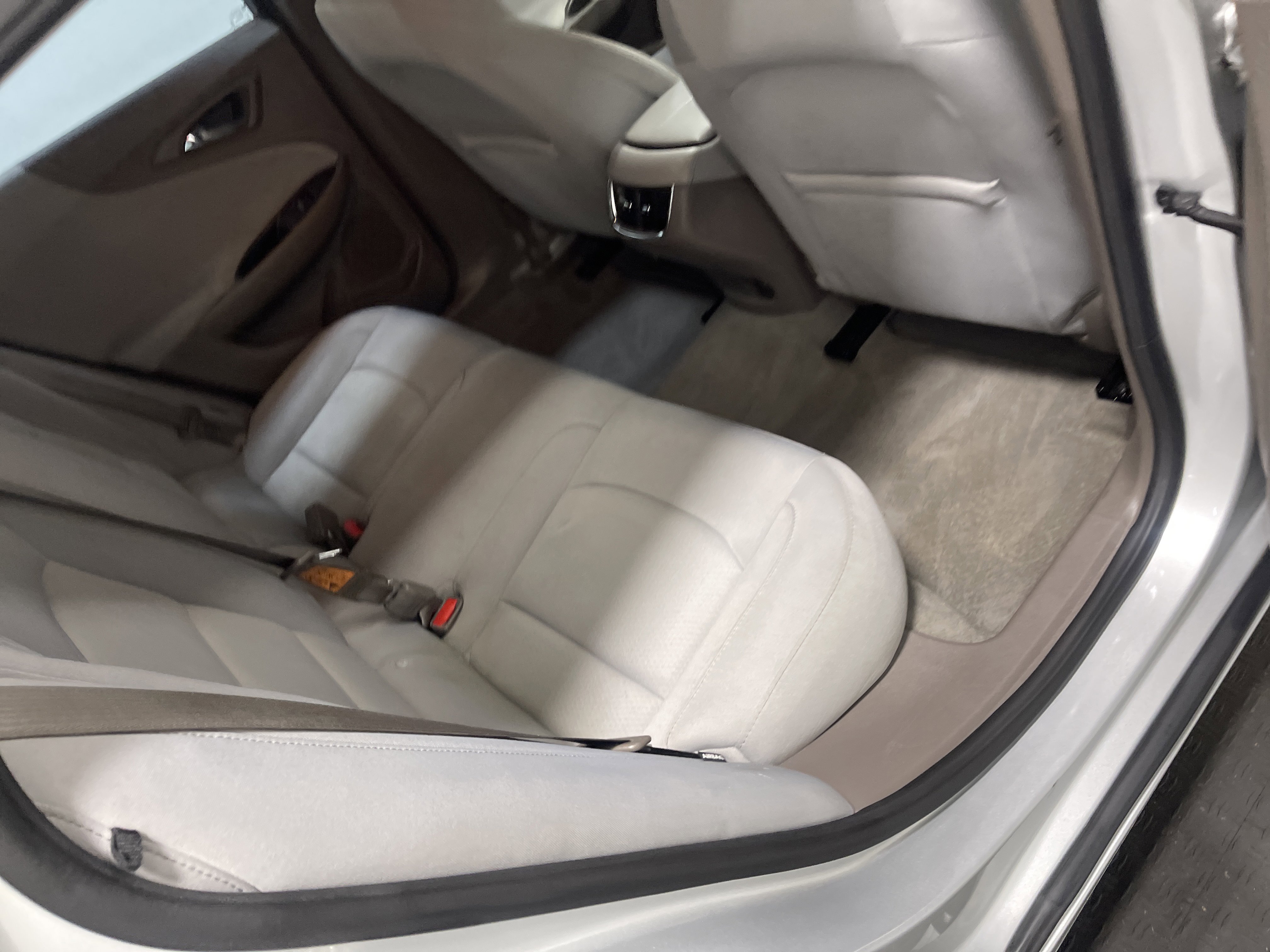 Used 2022 Chevrolet Malibu LT image 21