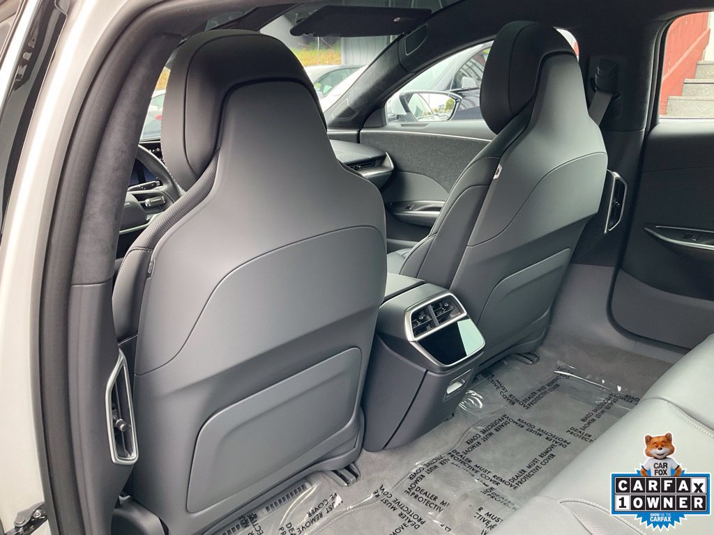 Used 2024 Lucid Air Touring AWD/4WD image 33