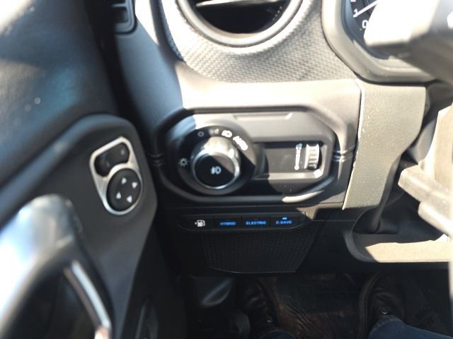 Used 2025 Jeep Wrangler Unlimited Rubicon 4xe w/ Safety Group image 22