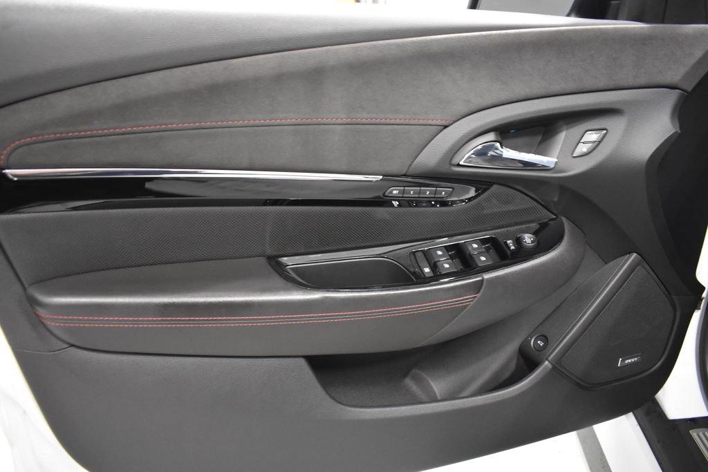 Used 2015 Chevrolet SS RWD image 17