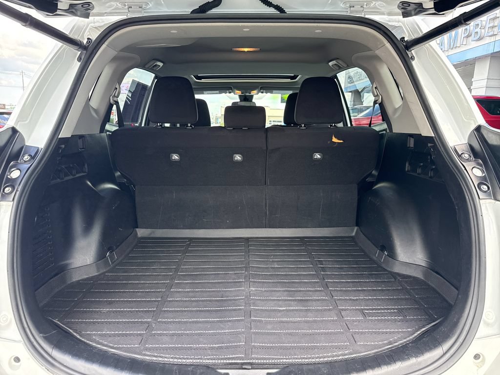 Used 2018 Toyota RAV4 XLE FWD image 35