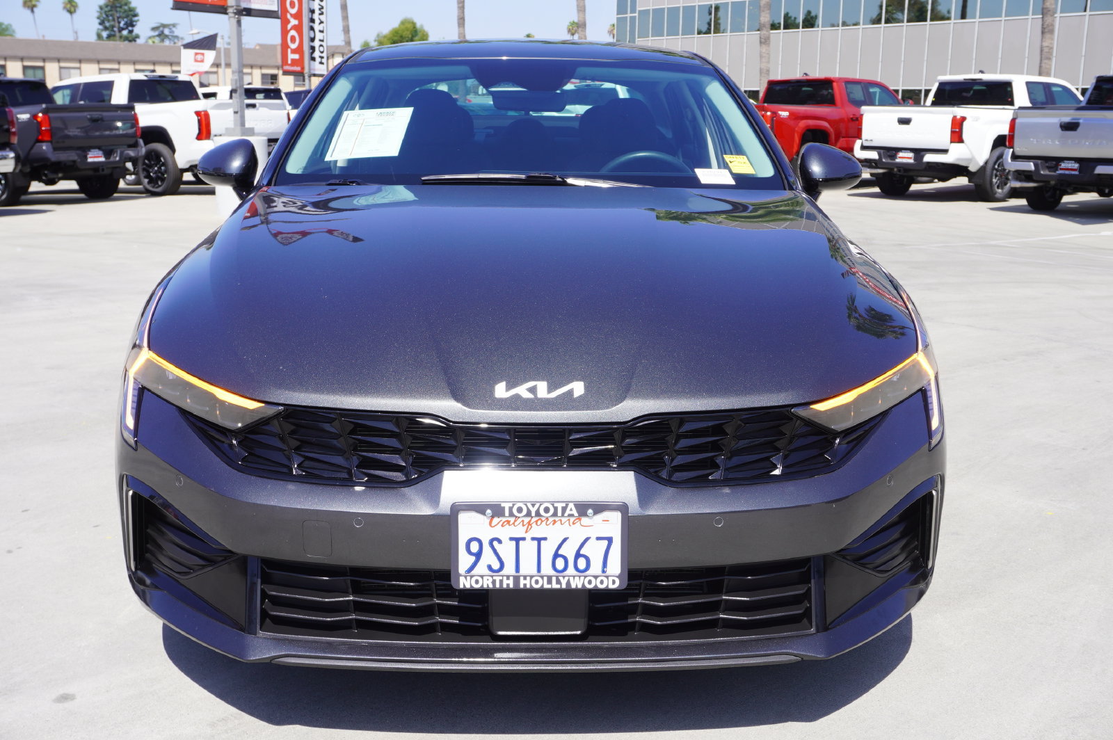 Used 2025 Kia K5 LXS FWD image 3