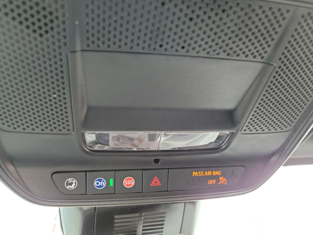 New 2026 Chevrolet Equinox LT image 33