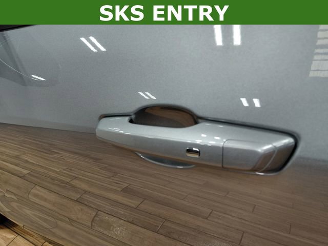 Used 2025 Chevrolet Blazer EV RS image 11