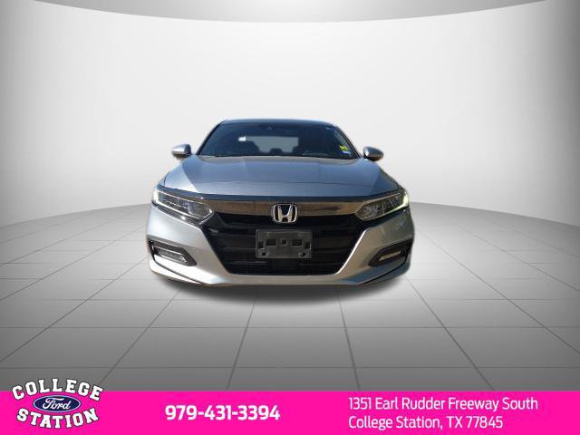 Used 2018 Honda Accord Sport image 2