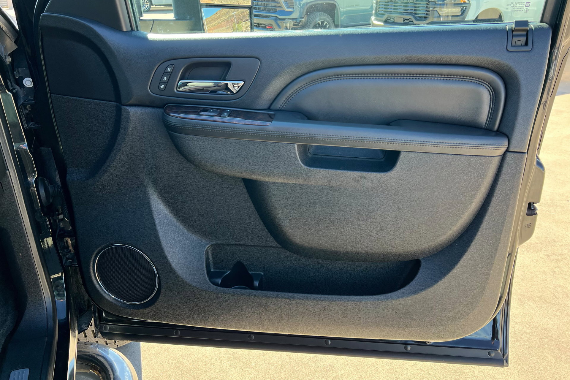 Used 2013 GMC Sierra 2500 Denali image 24