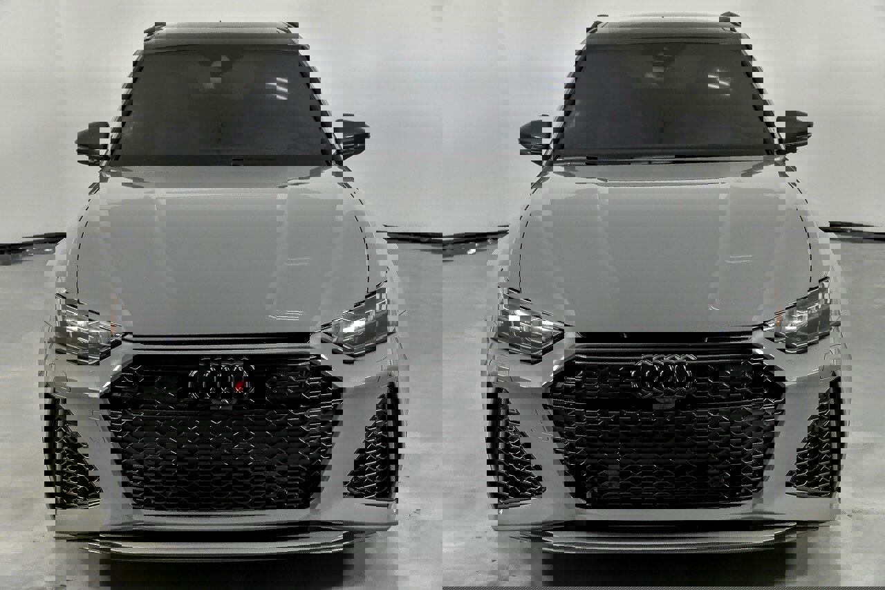 Used 2022 Audi RS 6 w/ Carbon Optic Package image 5