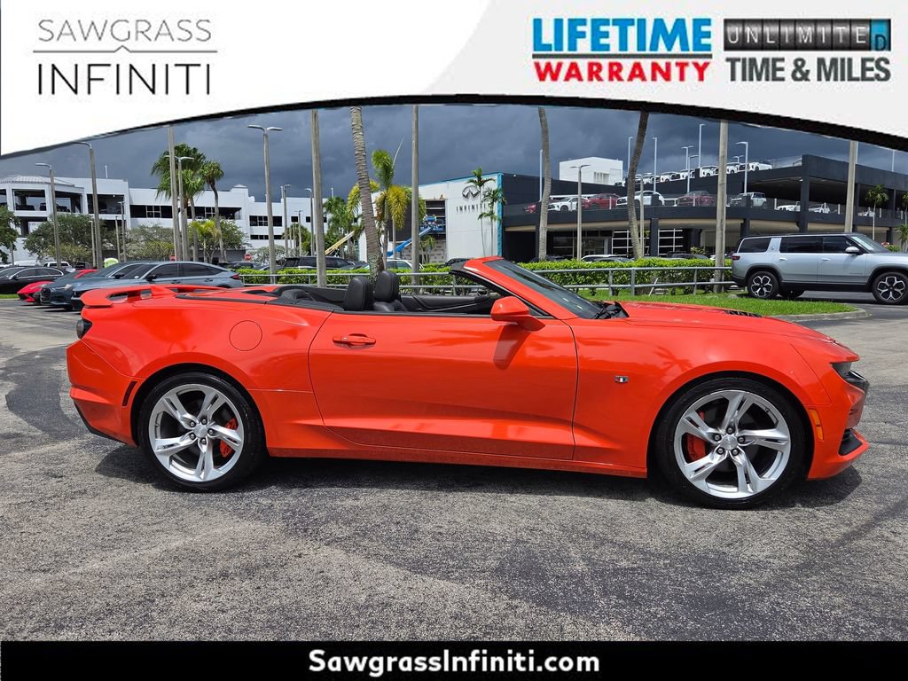 Used 2019 Chevrolet Camaro SS RWD image 8