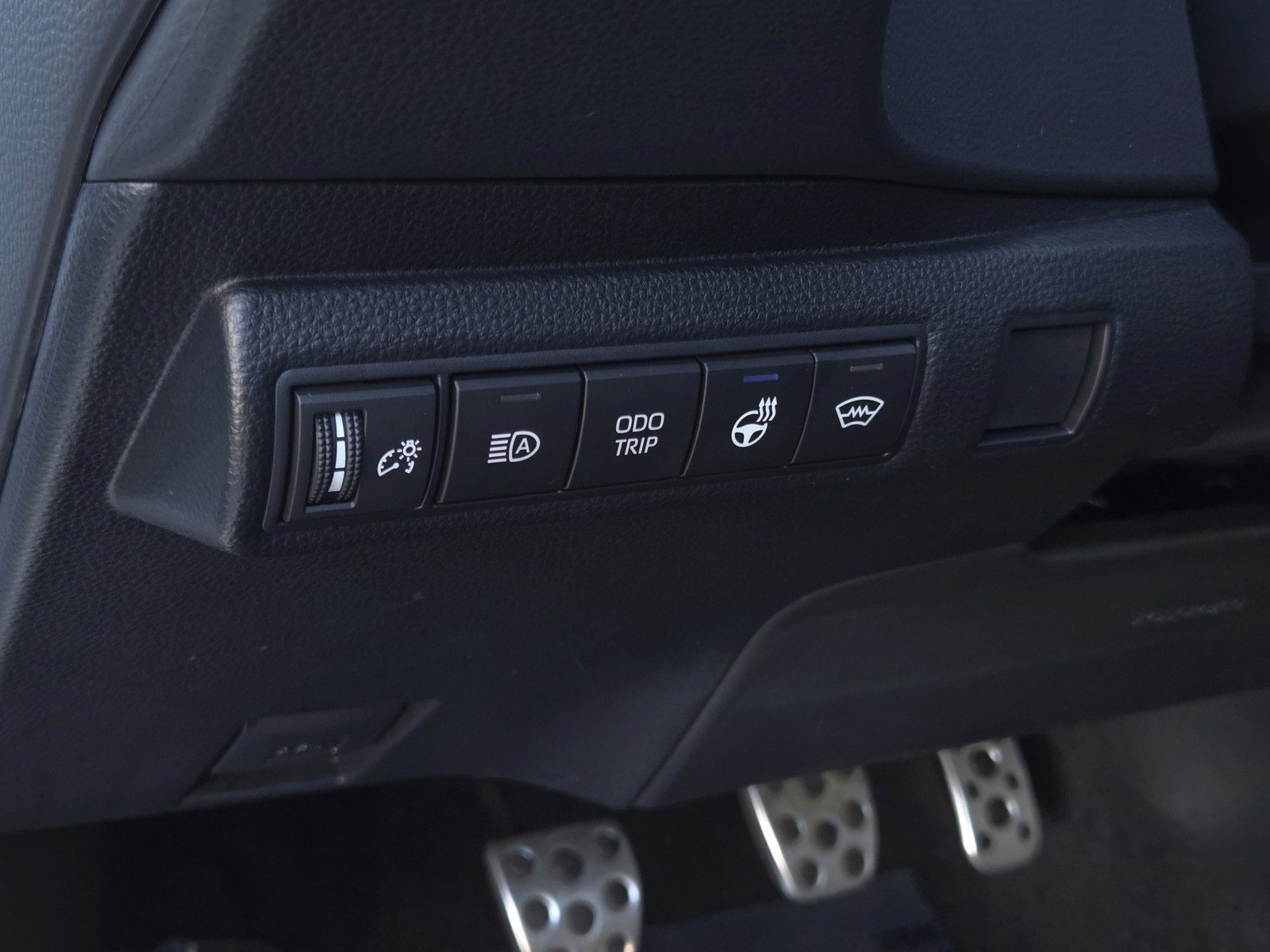 Certified 2025 Toyota Corolla GR image 28