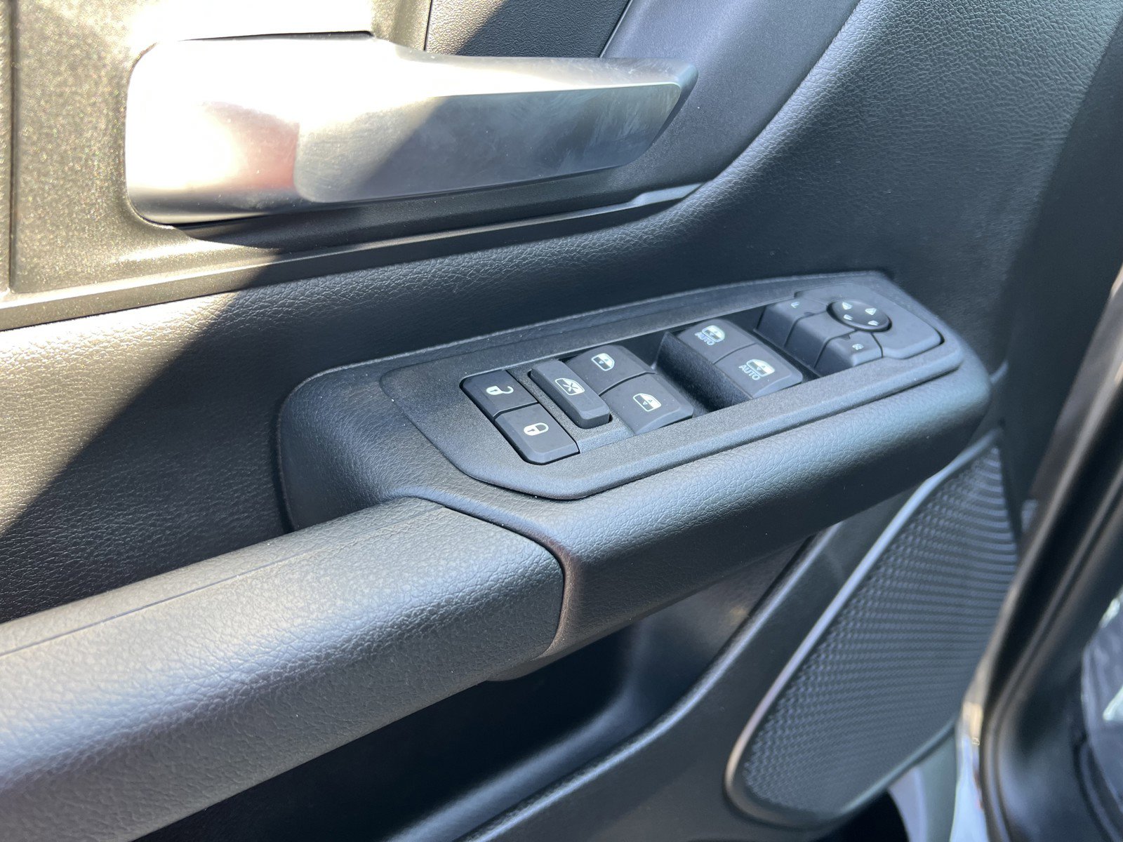 New 2025 RAM 1500 Tradesman w/ Night Edition image 11