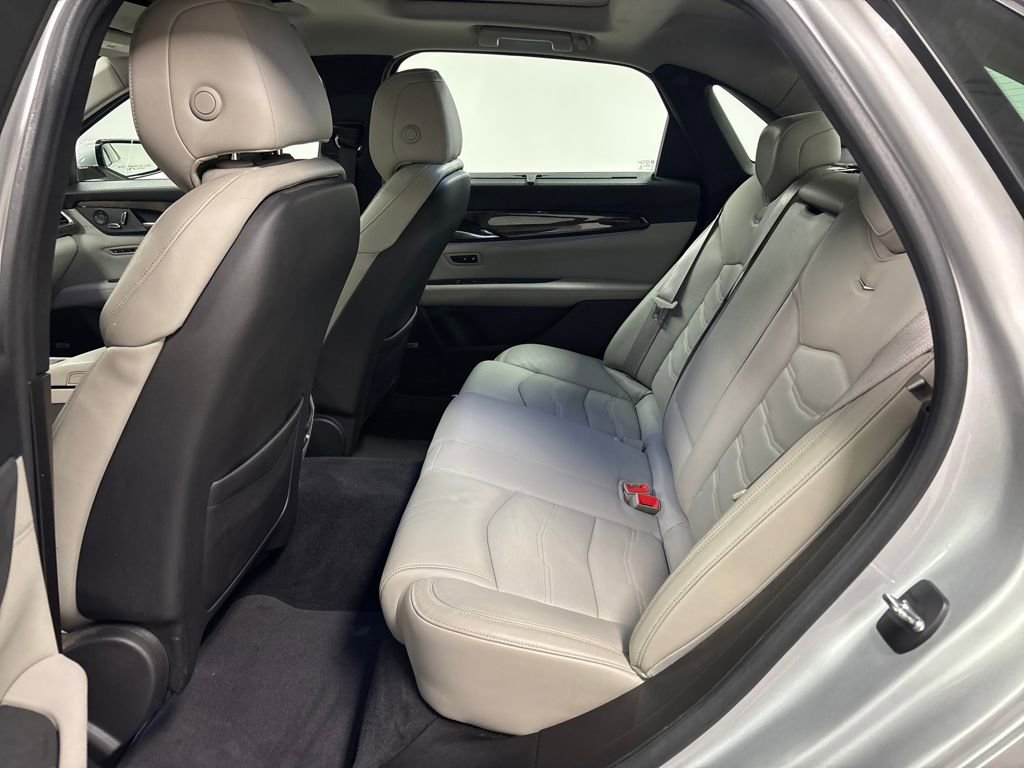 Used 2018 Cadillac CT6 Luxury image 31