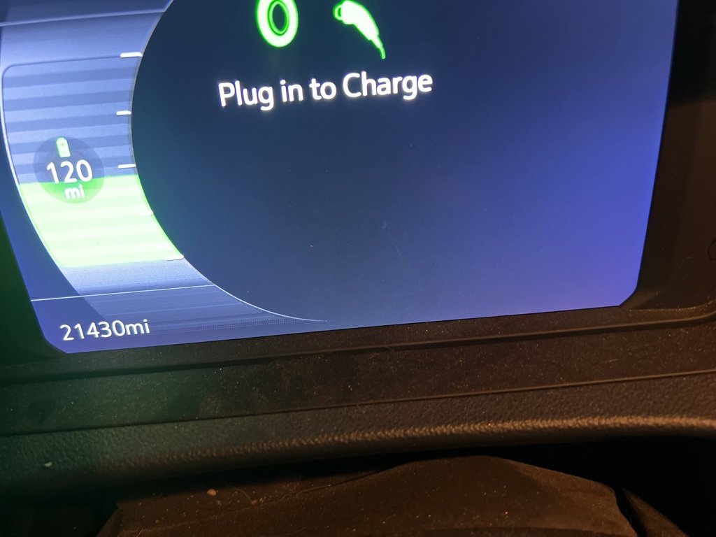 Used 2023 Chevrolet Bolt EUV Premier w/ Sun & Sound Package image 6