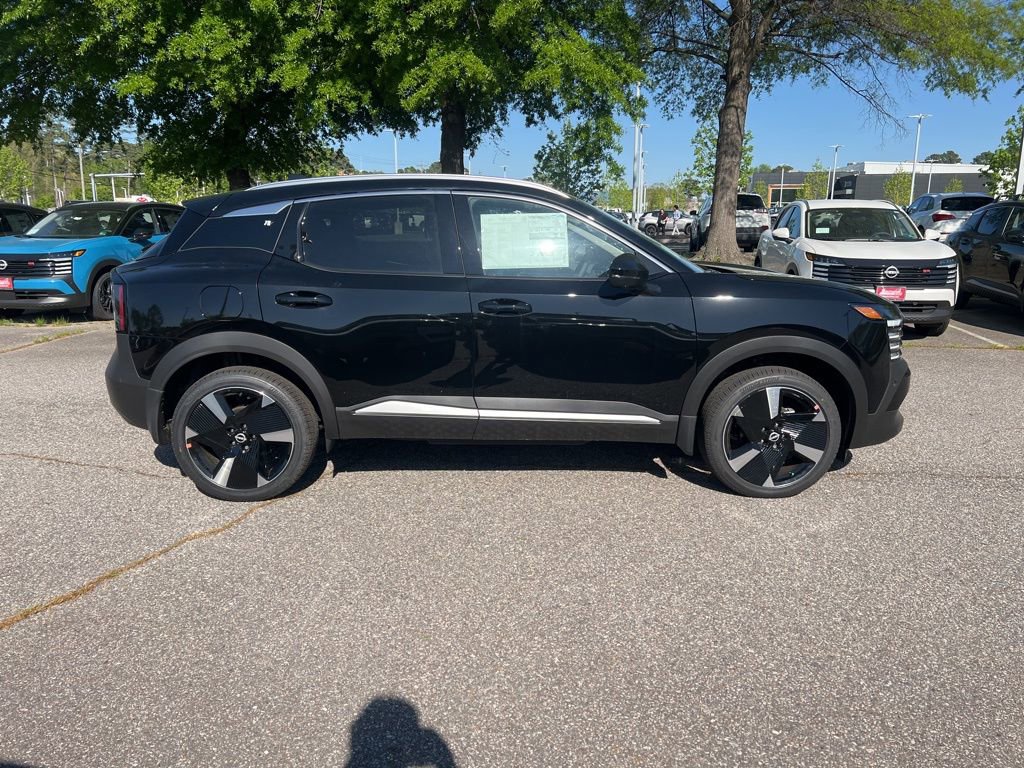 New 2025 Nissan Kicks SR AWD/4WD image 7