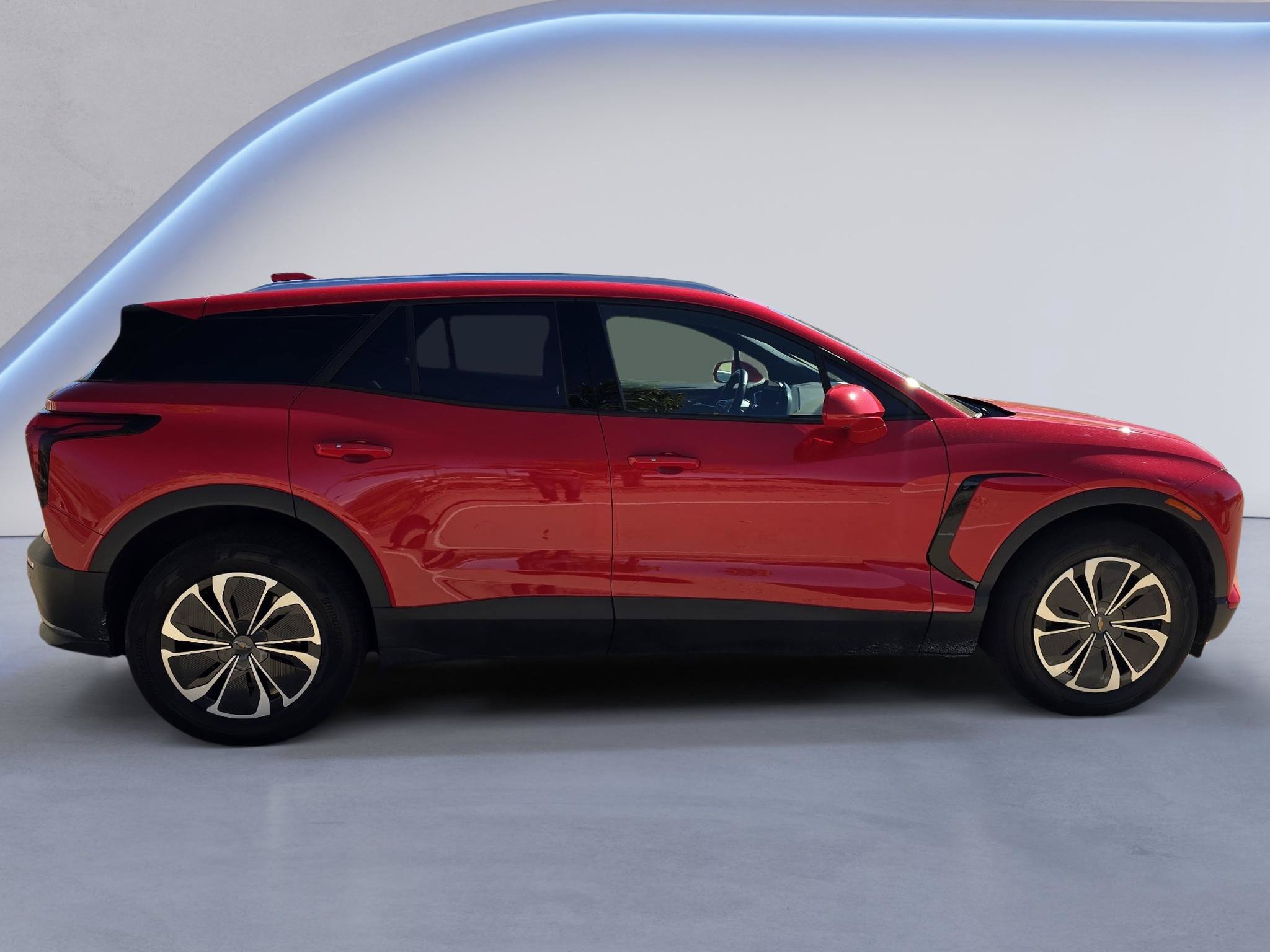 Used 2024 Chevrolet Blazer EV LT AWD/4WD image 7