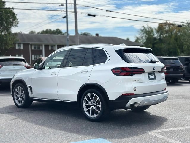 Used 2026 BMW X5 xDrive40i AWD/4WD image 4