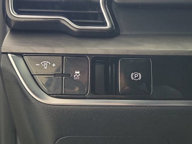 Used 2023 Kia Sportage X-Line AWD/4WD image 23