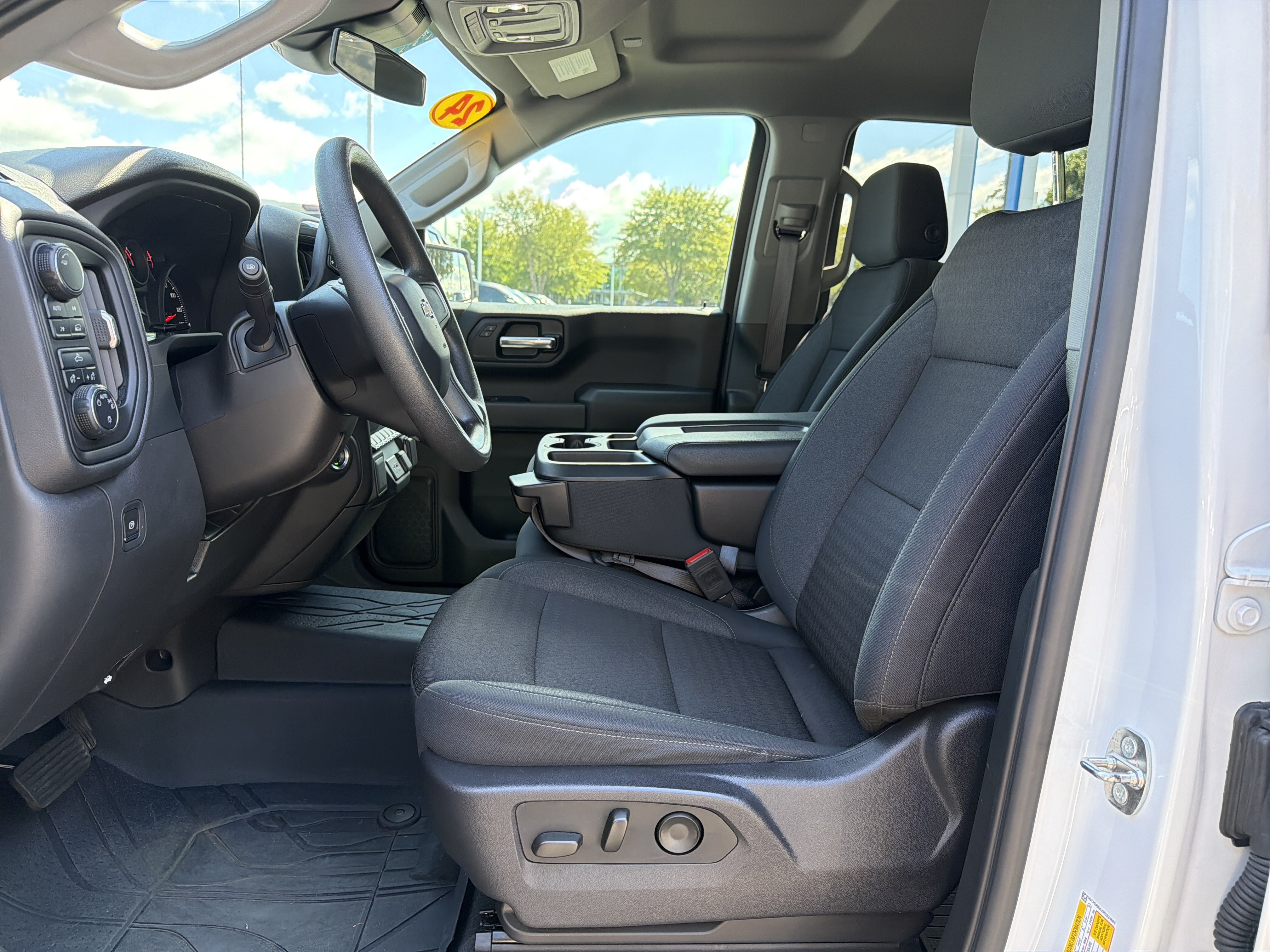Used 2024 Chevrolet Silverado 1500 Custom AWD/4WD image 16