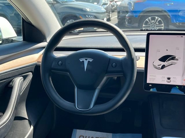Used 2021 Tesla Model 3 Standard Range Plus RWD image 14