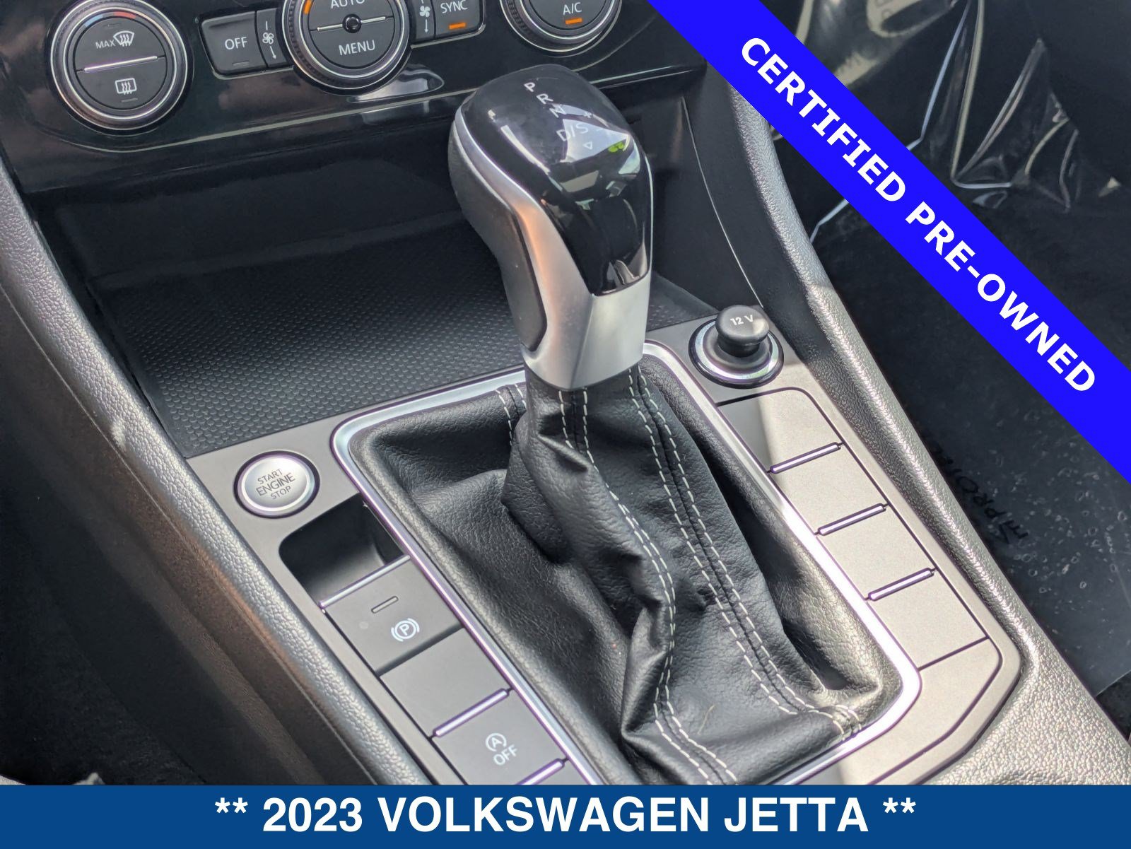 Used 2023 Volkswagen Jetta SE FWD image 32