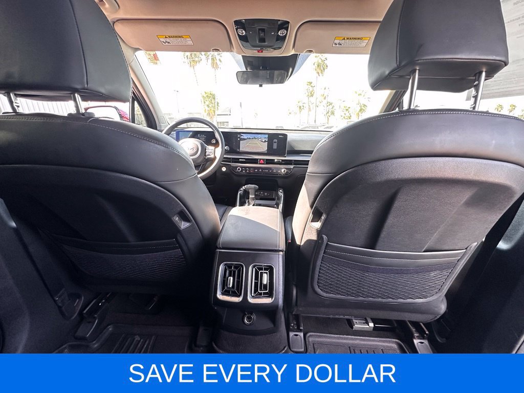 Used 2025 Kia Sorento S w/ Panoramic Sunroof Package FWD image 17