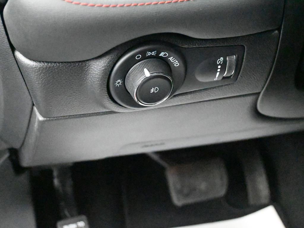 Used 2023 Dodge Durango Citadel image 26