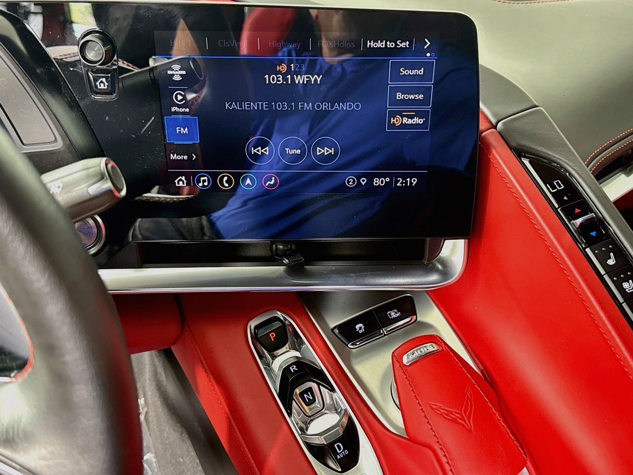 Used 2022 Chevrolet Corvette Stingray Premium Cpe w/ Z51 Performance Package RWD image 18