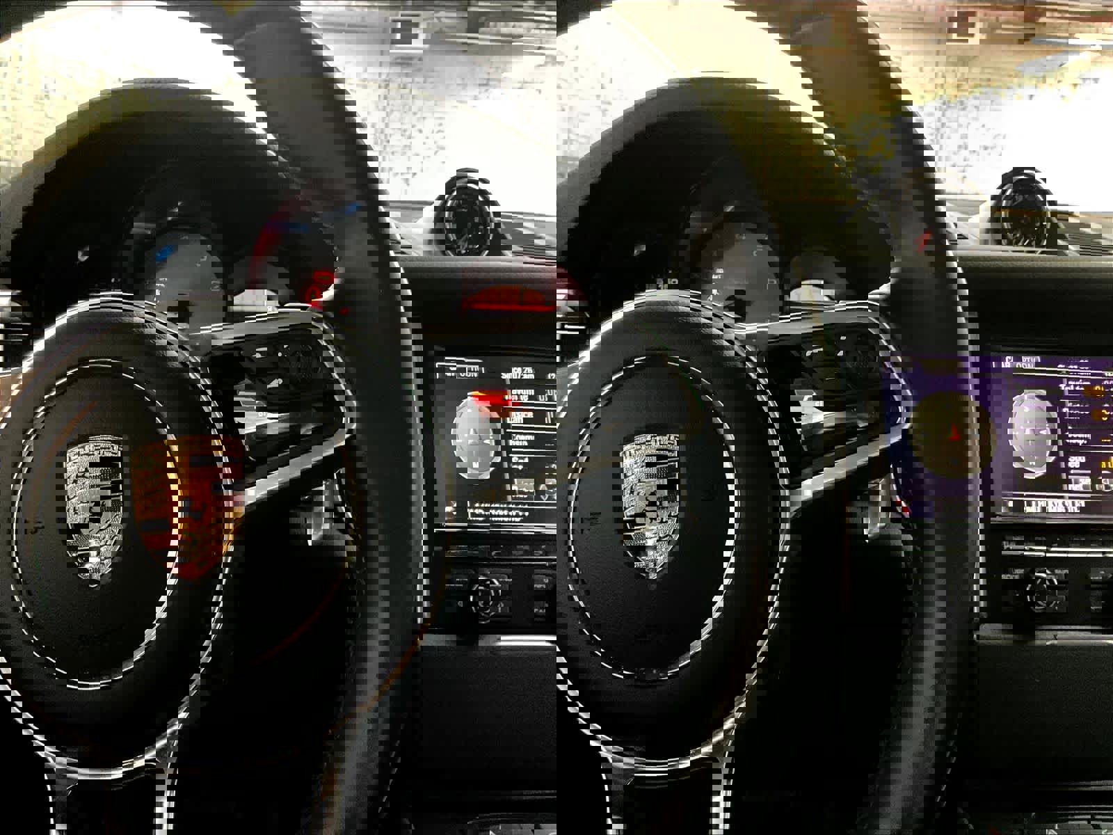 Used 2016 Porsche Macan S image 20