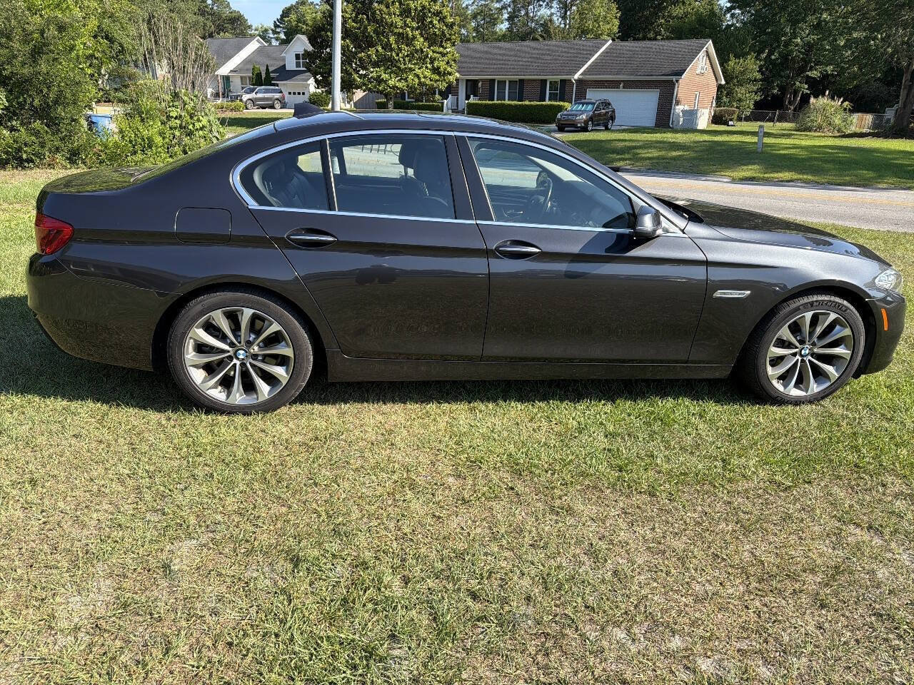 Used 2016 BMW 528i Sedan RWD image 8