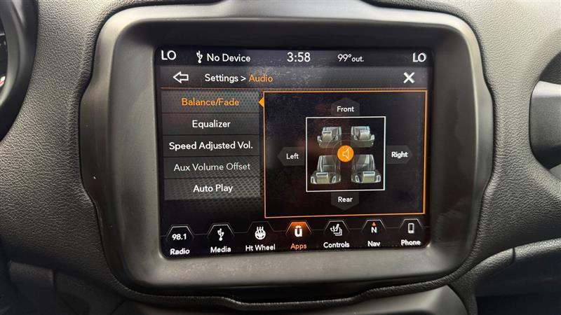 Used 2018 Jeep Renegade Latitude w/ UConnect 8.4 Nav Group AWD/4WD image 28