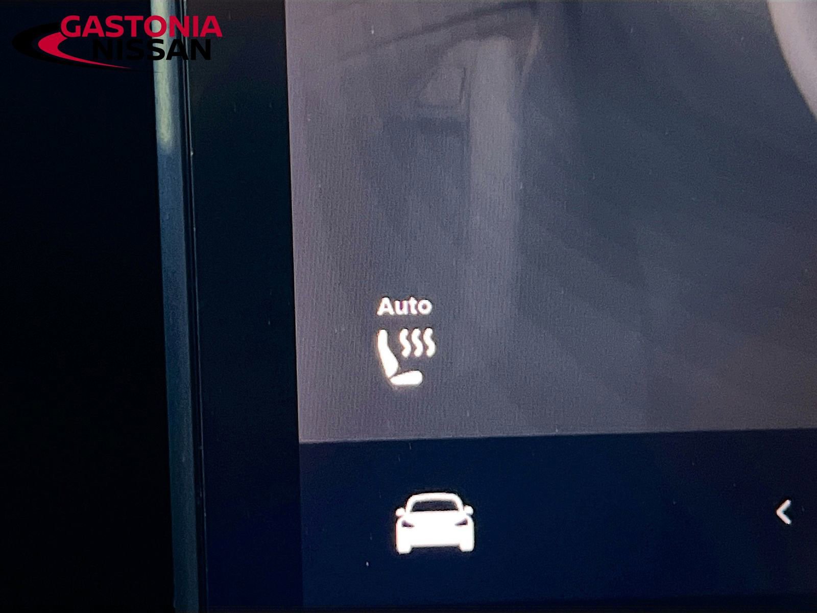 Used 2020 Tesla Model Y Long Range image 27