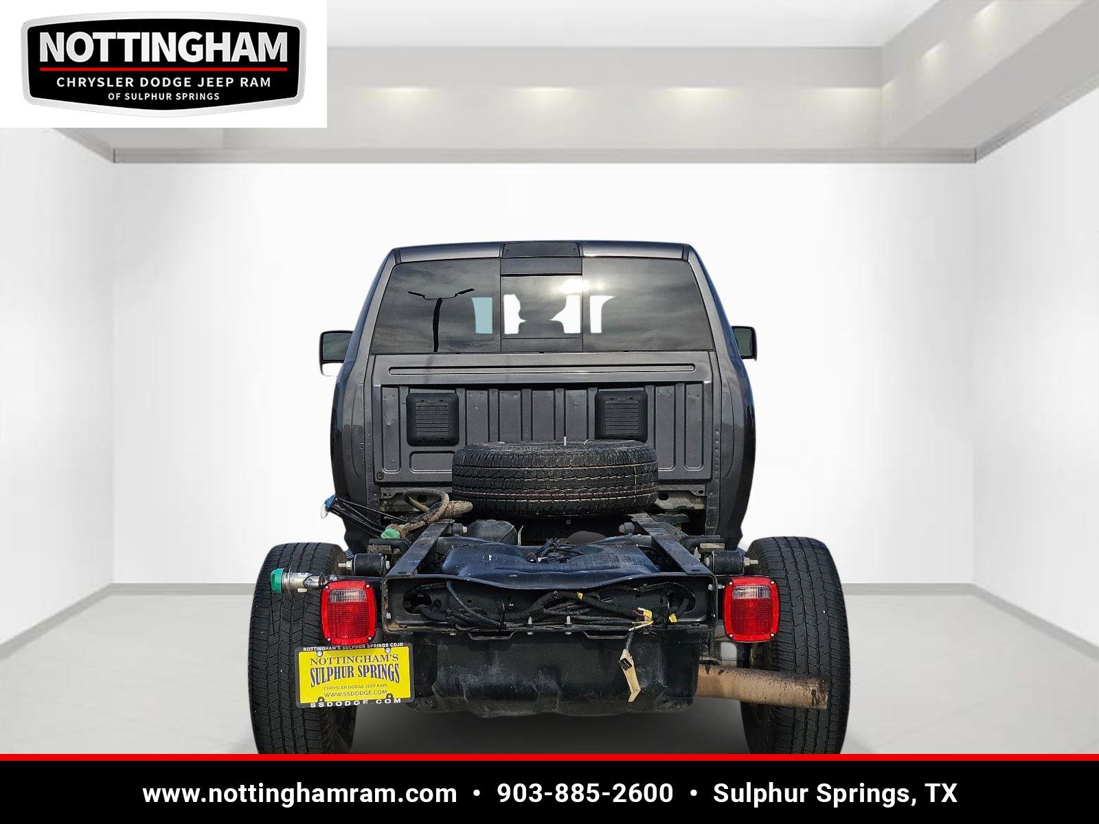 Used 2023 RAM 3500 Limited image 5