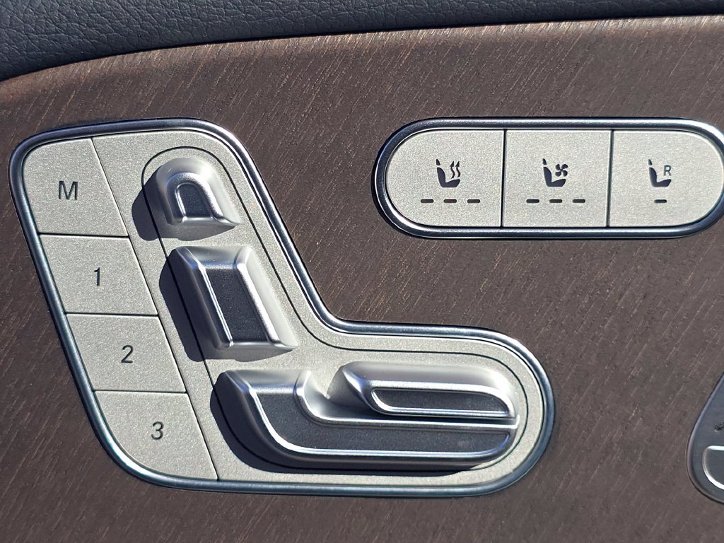 New 2027 Mercedes-Benz GLS 450 4MATIC image 7
