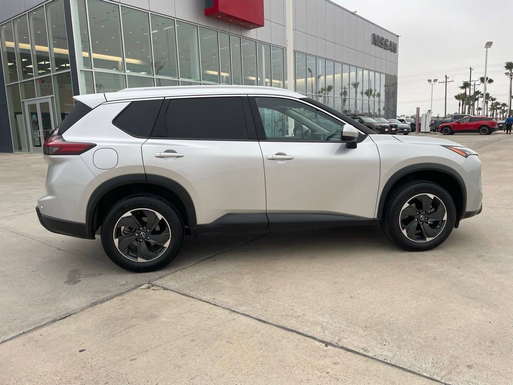 Certified 2025 Nissan Rogue SV w/ SV Premium Package FWD image 2