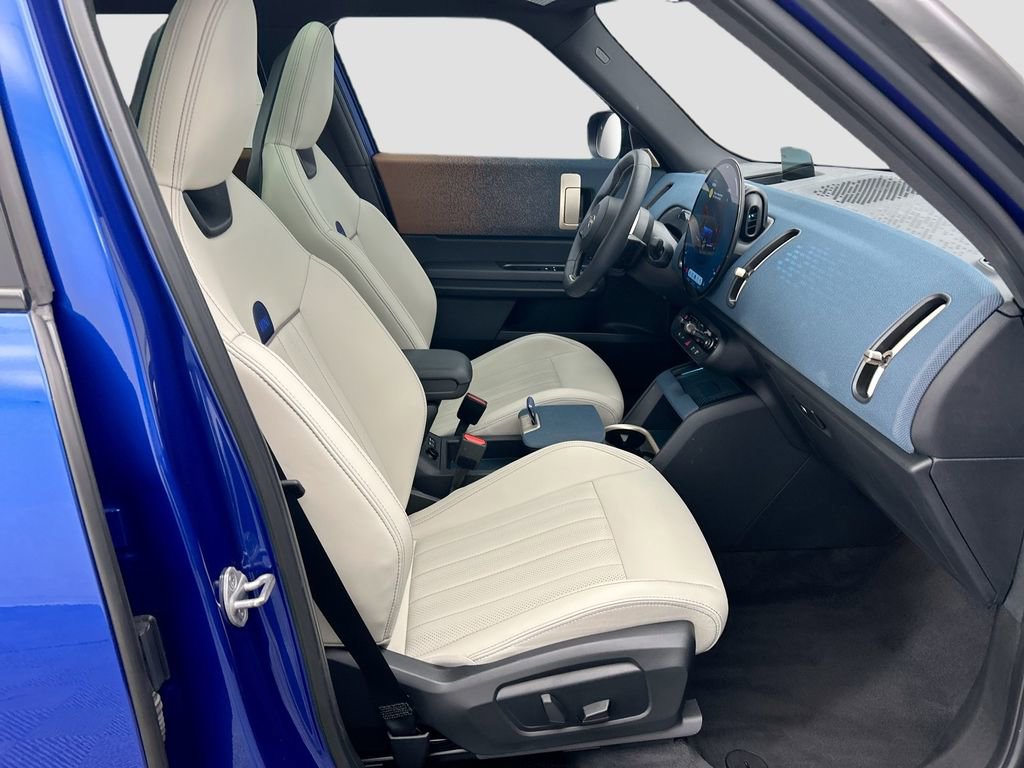 Certified 2025 MINI Cooper Countryman S w/ Comfort Package Max image 22