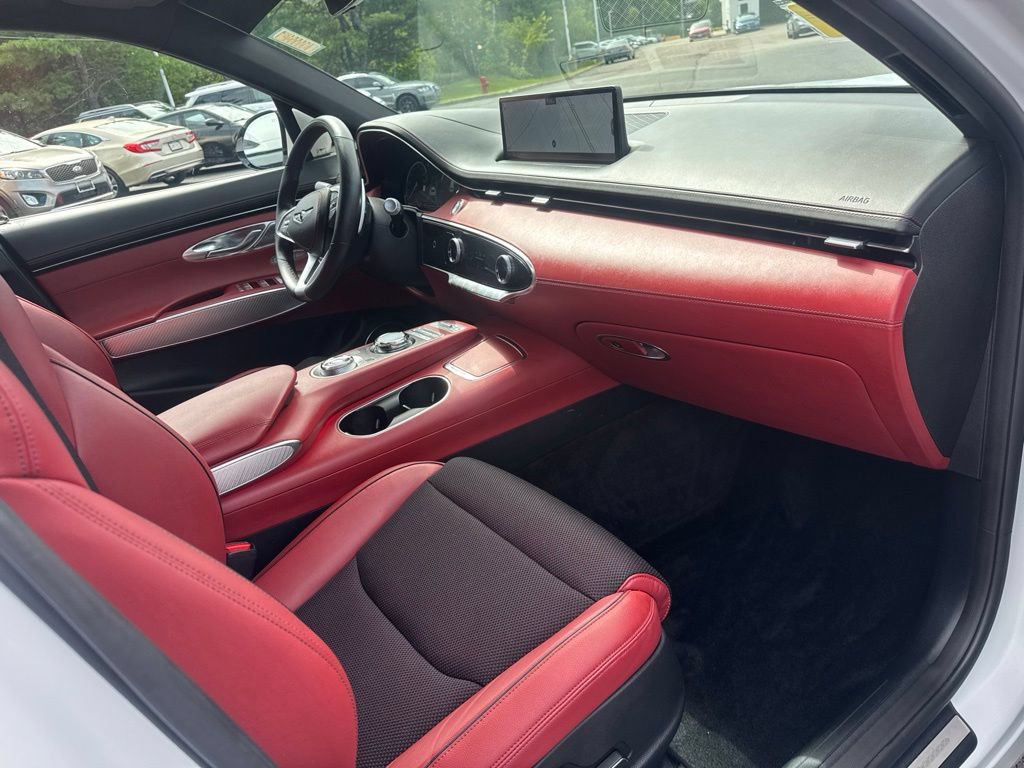 Used 2024 Genesis GV70 2.5T w/ Sport Prestige Package AWD/4WD image 27