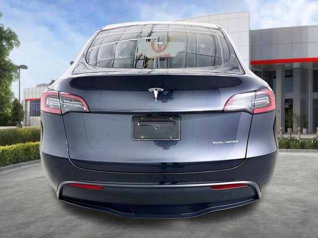 Used 2024 Tesla Model Y Long Range AWD/4WD image 6