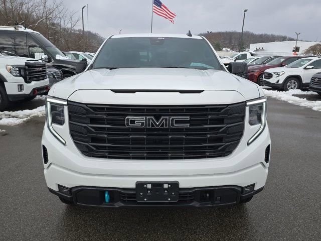 Used 2025 GMC Sierra 1500 Elevation w/ Preferred Package image 8