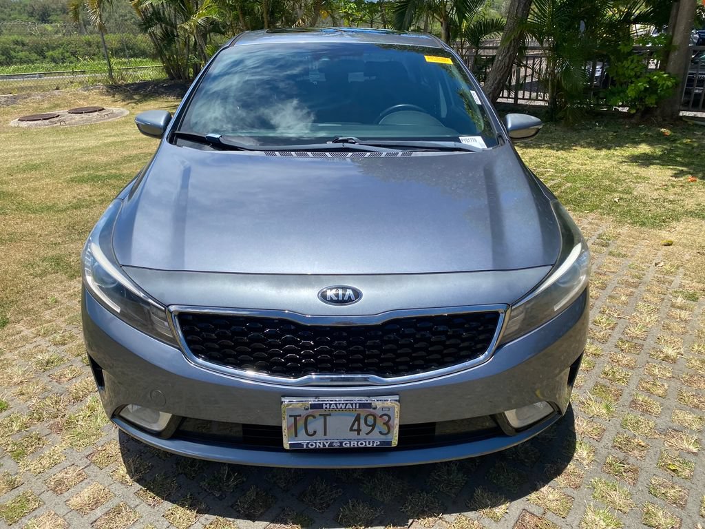 Used 2017 Kia Forte S w/ S Premium Package FWD image 2