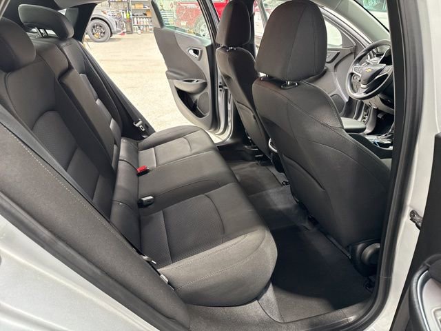 Used 2019 Chevrolet Malibu LT w/ Driver Confidence Package II image 16
