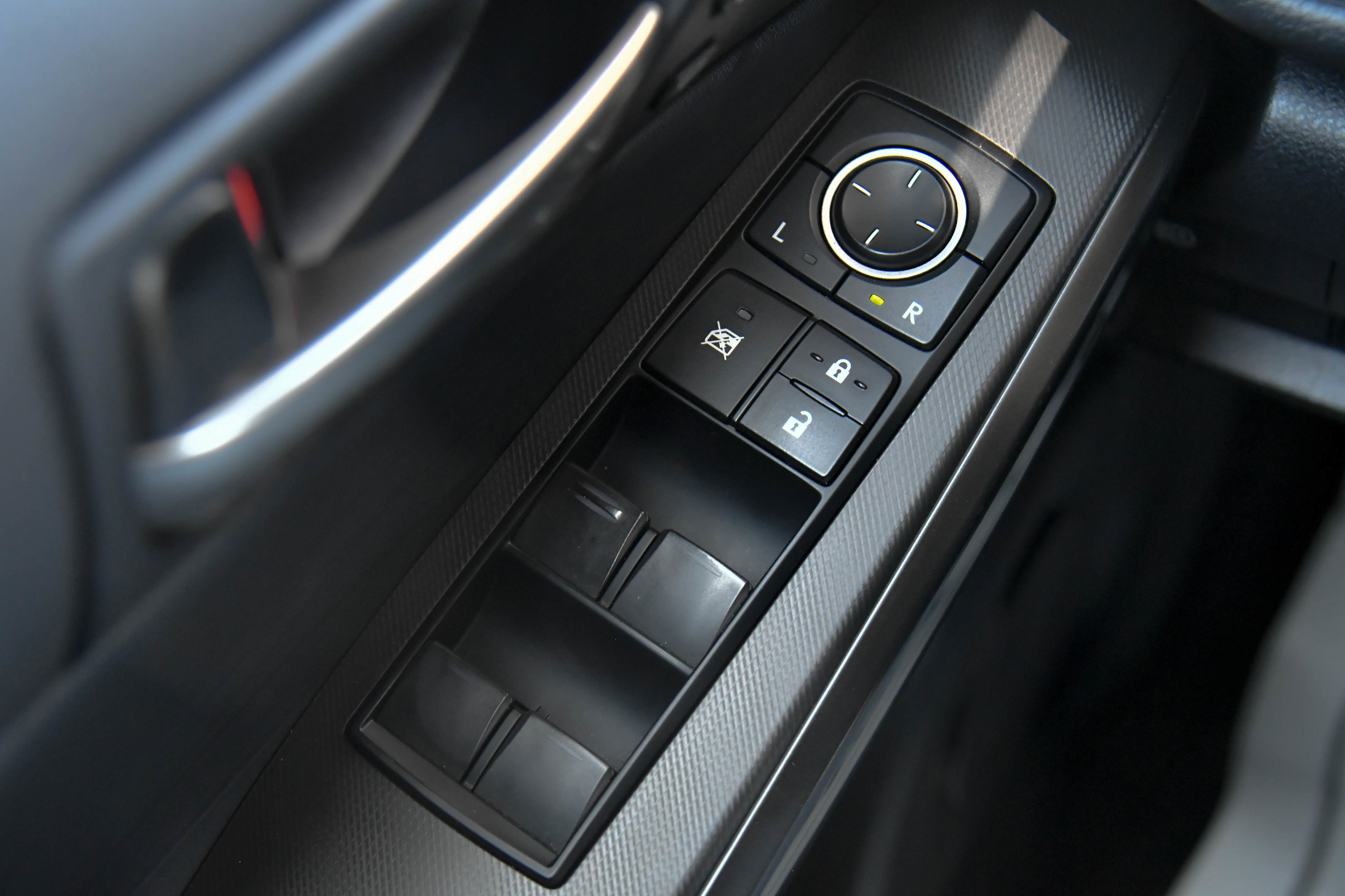 Used 2022 Lexus IS 350 F Sport w/ Navigation Package RWD image 36