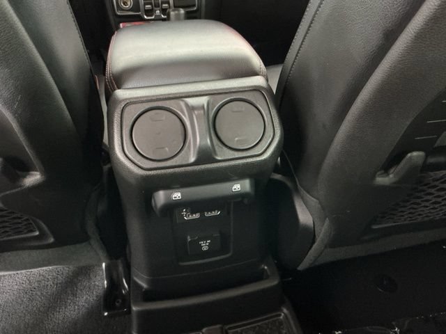 Used 2019 Jeep Wrangler Unlimited Rubicon w/ Uconnect 4C Nav & Sound Group AWD/4WD image 25