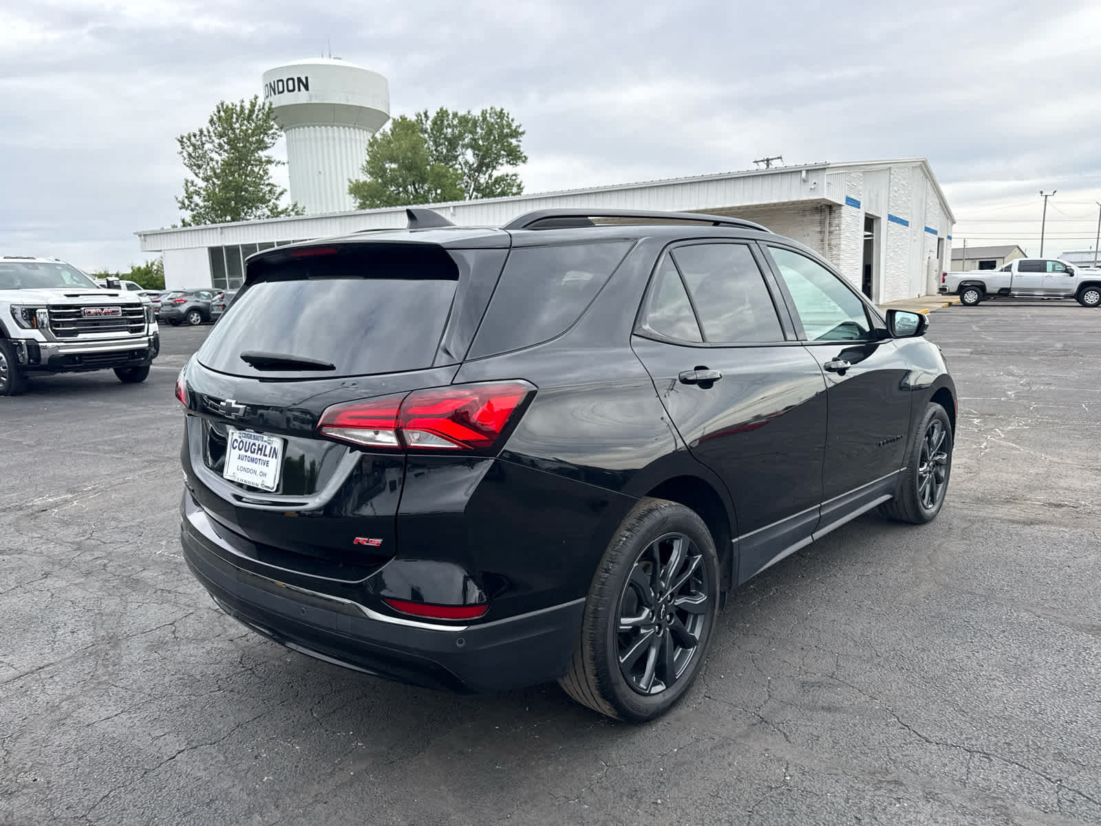 Certified 2023 Chevrolet Equinox RS FWD image 5
