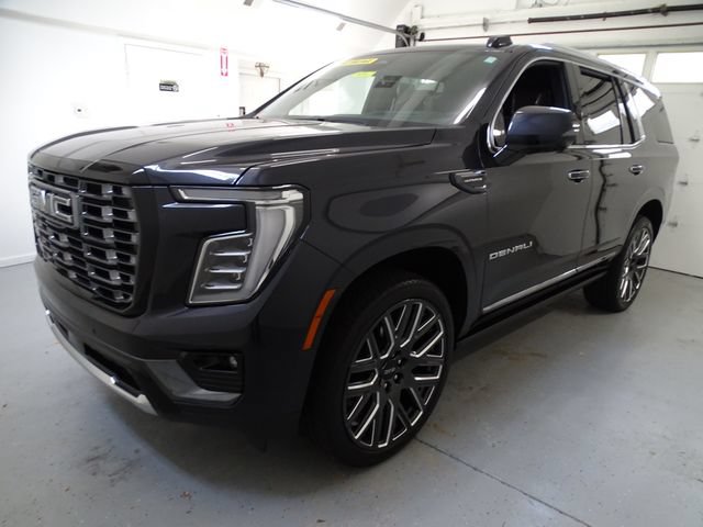 Certified 2026 GMC Yukon Denali Ultimate w/ LPO, Floor Liner Package AWD/4WD image 18