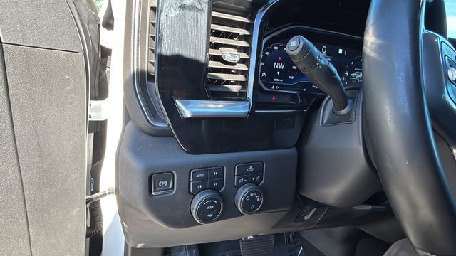 Used 2023 Chevrolet Silverado 1500 LT image 21