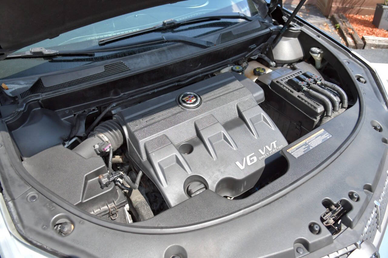Used 2011 Cadillac SRX 2WD image 19